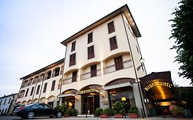 Hotel la Balestra Sansepolcro